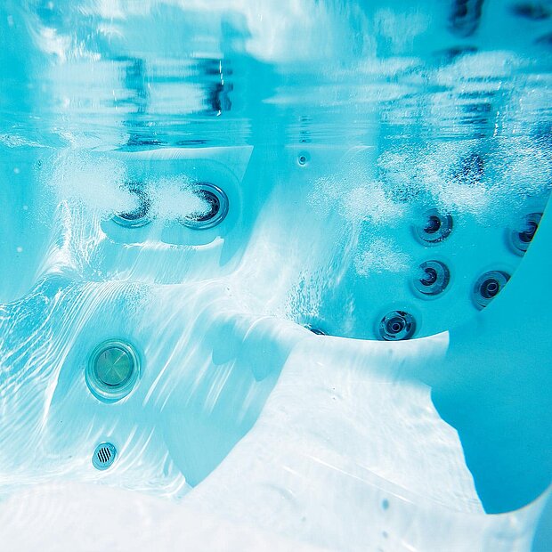 Unterwasser Anslcht eines Whirlpools