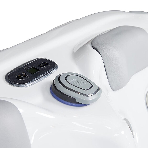 Whirlpool Firenze Innen Detail Wasserregler