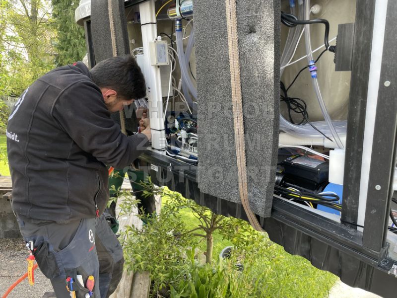 Whirlpool Wartung und Reparatur – Fachgerechte Pflege und Instandsetzung für langlebige Leistung und Komfort